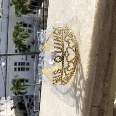 Corona dorada Mis Quinces M-1's photo #1