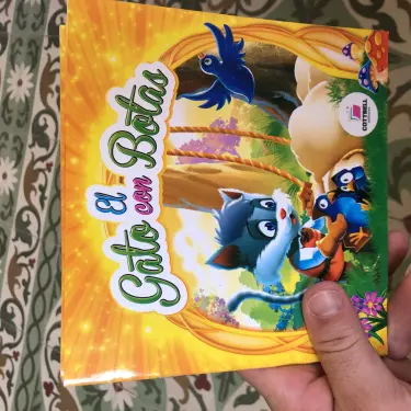 Libritos de cuento gato con botas's photo #1