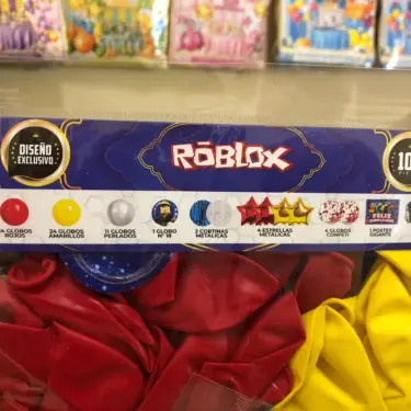 Set decorativo Roblox — imagen 2
