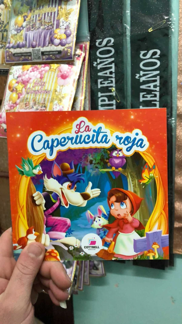 Libritos cuenta cuentos La caperucita roja's foto | Milán Roches |  BizneCubano