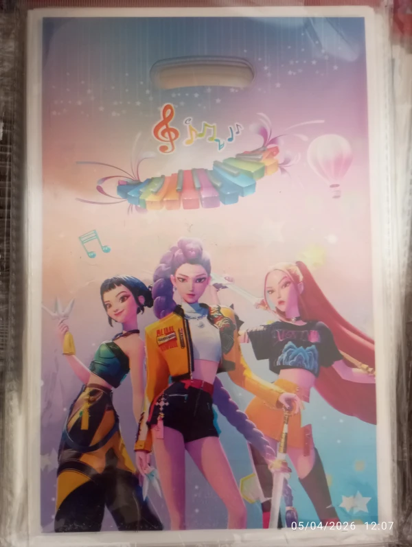 Paquetes de 10 Bolsitas kpop's foto | Milán Roches |  BizneCubano