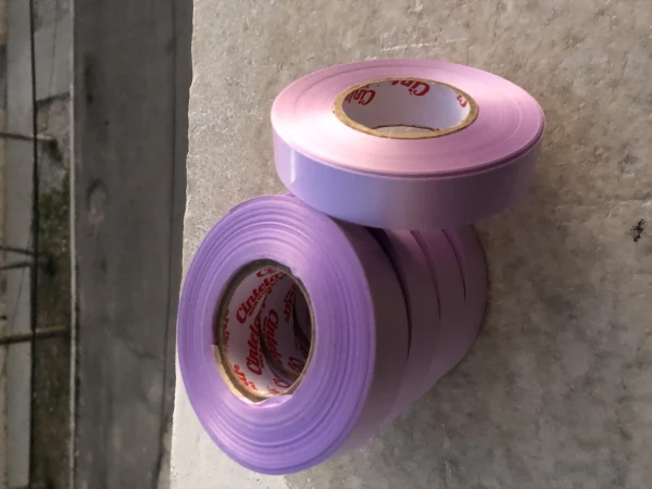 Rollo de cinta decorativa rosado lila's foto | Milán Roches |  BizneCubano