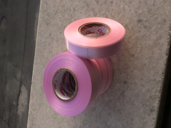 Rollo de cinta decorativa Rosa claro's foto | Milán Roches |  BizneCubano