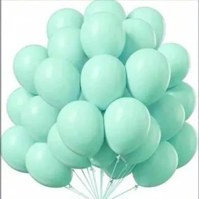 Globos 12"  verde menta's foto | Milán Roches |  BizneCubano