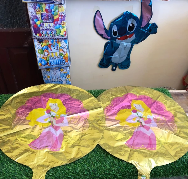 Globos Temático 18" bella durmiente's foto | Milán Roches |  BizneCubano