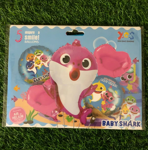 Set de 5 globos Baby Shark M-3's foto | Milán Roches |  BizneCubano