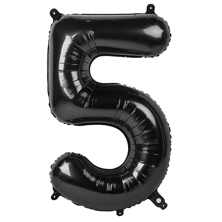 Globos de # 5 negro's foto | Milán Roches |  BizneCubano