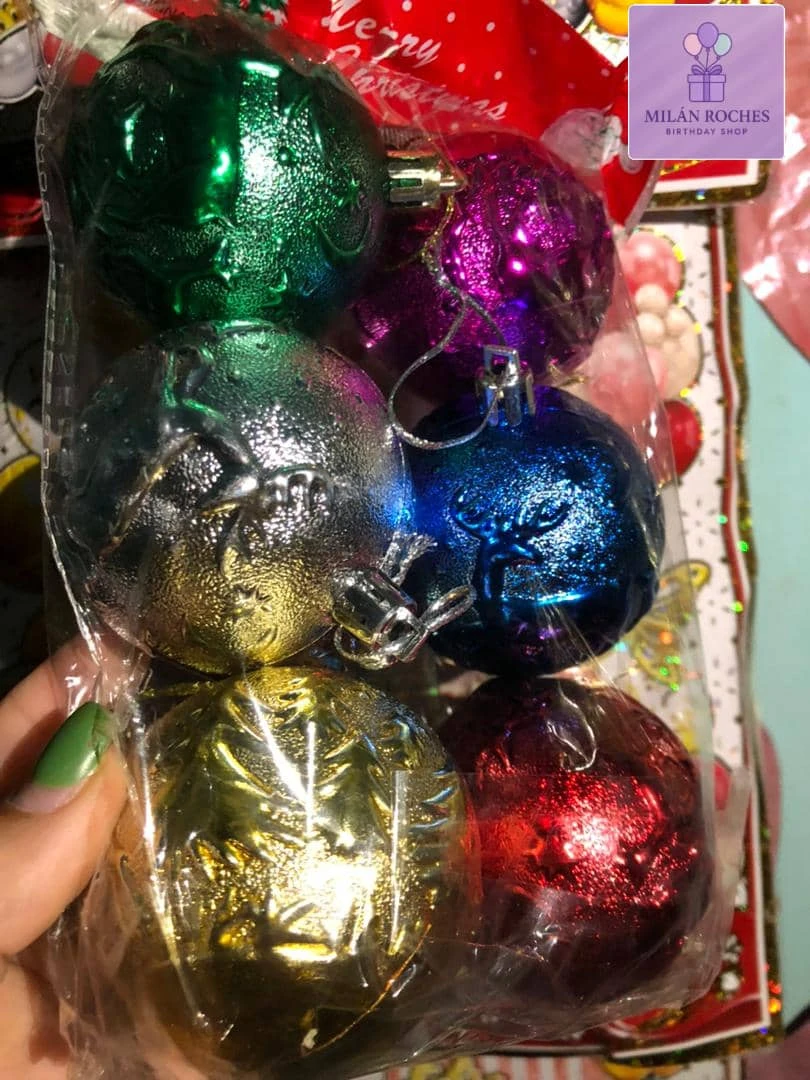 Paqtes de 6 bolas Figuras's foto | Milán Roches |  BizneCubano